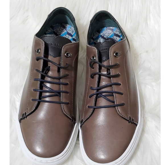 NIB Ted Baker London Leather Sneakers - Brown Size 7 - Picture 1 of 9